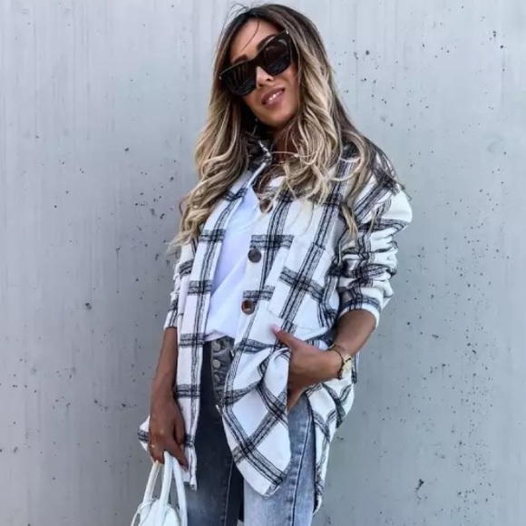 SOLD OUT Black Plaid Flannel Oversized Shacket Shirt Jacket - Picture 2 of 4